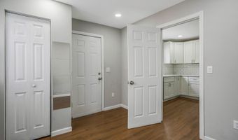 16 Pleasant Ave, Belleville, NJ 07109