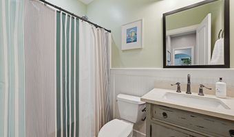 706 N Arbor Dr, Anchorage, KY 40223