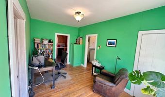 905 N 6th St, Alpine, TX 79830