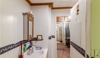 1125 Atchison St, Atchison, KS 66002