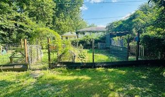327 E 16th St, Baxter Springs, KS 66713