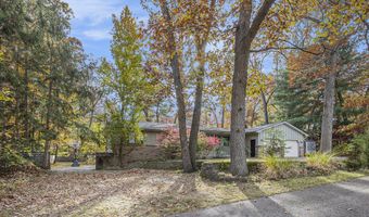 7362 30th St SE, Ada, MI 49301