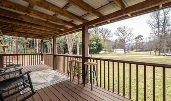 29 Breedlove Dr, Andrews, NC 28901