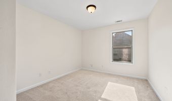 738 York View Dr, Auburn, GA 30011