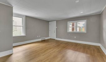 1216 Beaver Rd, Ambridge, PA 15003
