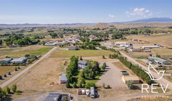 14 Beacon Dr, Cody, WY 82414