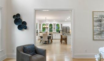 790 Thornberry Dr, Alpharetta, GA 30022