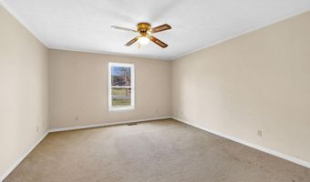 102 Stewart St, Albertville, AL 35950