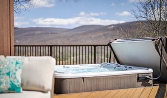 32 Evergreen Trl, Alloway, NJ 07462