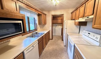 1346 Stuckistrasse St, Berne, IN 46711