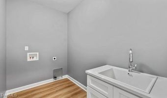 3161 Fox Glow Trl, Asheboro, NC 27205