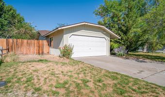 1398 Leonard Rd, Gardnerville, NV 89460