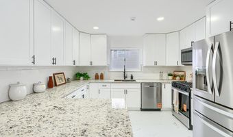 6112 CHESWORTH Rd, Baltimore, MD 21228