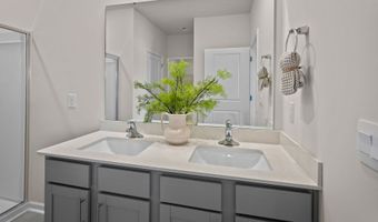 1060 QUEENSLAND Ln, Ayden, NC 28513