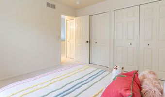 3205 Aldwych Cir, Ann Arbor, MI 48105