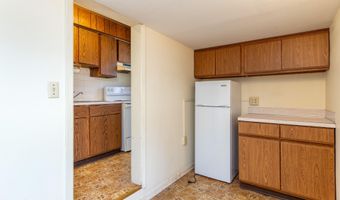 607 6th St, Ames, IA 50010