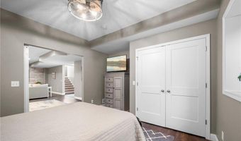 6023 158th St W, Apple Valley, MN 55124