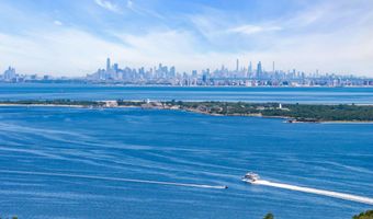 267 E Highland Ave, Atlantic Highlands, NJ 07716