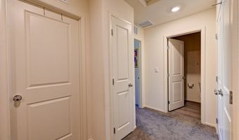 487 Waterfall Cove Ct, Henderson, NV 89002