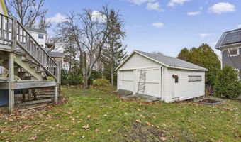 38 Union St, Belfast, ME 04915