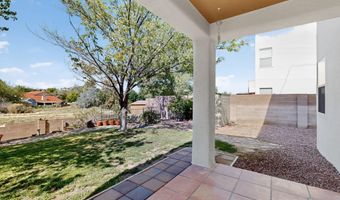 10809 CHICOBUSH Dr NW, Albuquerque, NM 87114