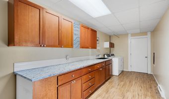 416 CHINOOK Ave, Astoria, OR 97103