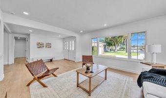 1321 S 8th Ave, Arcadia, CA 91006