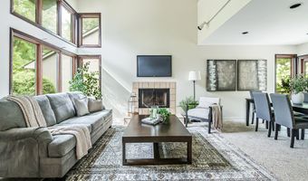 2765 Gladstone Ave, Ann Arbor, MI 48104