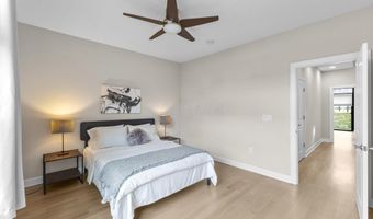 306 Neruda Ave, Columbus, OH 43215