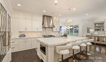 3605 Hampton Manor Dr, Charlotte, NC 28226