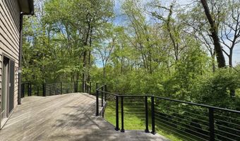 5557 N Territorial Rd, Ann Arbor, MI 48105