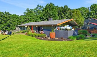 1155 Romayne Dr, Akron, OH 44313