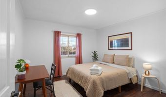 917 Claytonbrook Dr 3, Ballwin, MO 63011