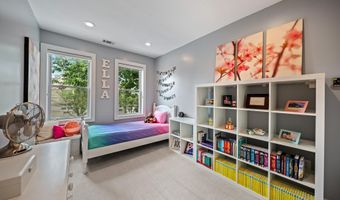 613 LONGFELLOW St NW, Washington, DC 20011