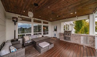 6369 E Tower Castle Loop, Ammon, ID 83406