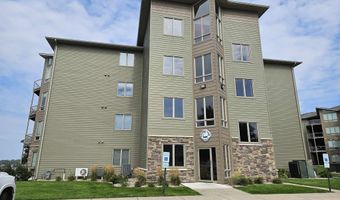 435 240th Avenue 302, Arnolds Park, IA 51331