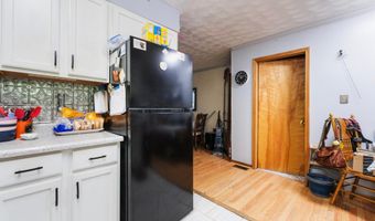 6624 Hudnell Rd, Athens, OH 45701