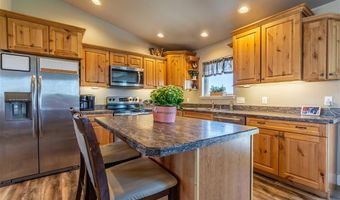3207 Hardpan Ave, Cody, WY 82414