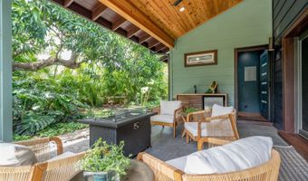 427 Akoakoa Pl, Kailua, HI 96734