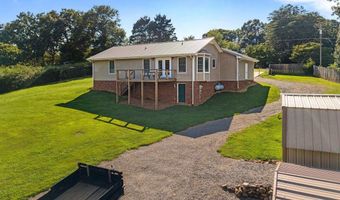 346 Thomas Rd, Benton, TN 37307