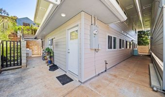 99-438 Ulune St, Aiea, HI 96701