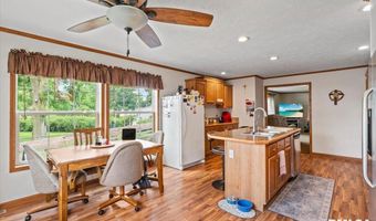 524 6TH St, Andover, IL 61233