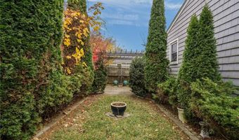 1 Masso Dr, North Providence, RI 02904
