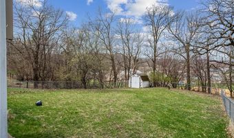 608 S Garnavillo St, Anamosa, IA 52205