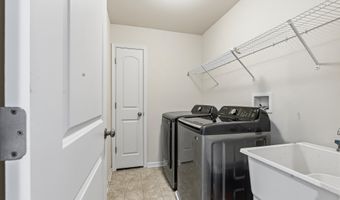 30 CHARLESTON Cir, Dover, DE 19904