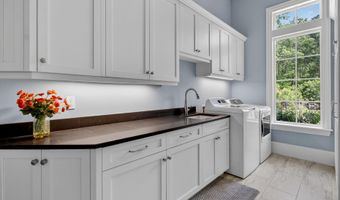 1484 Old Rosebud Trl, Awendaw, SC 29429