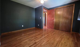 114 Florida Ave, Cranston, RI 02920