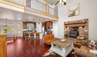 28 W Canal Dr, Brookside, UT 84782