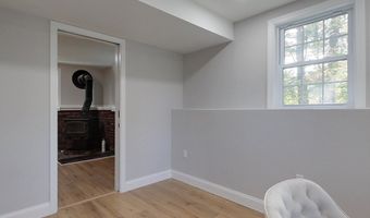 17 Ravine Rd, Billerica, MA 01821