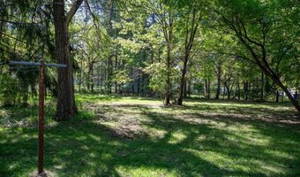 221 N Cedar St, Adams, WI 53910